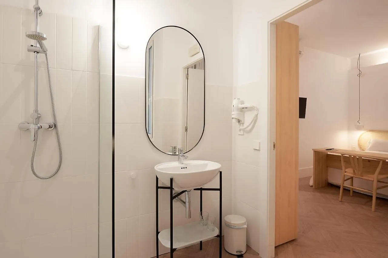 The Mo House Hotell Barcelona 2*,